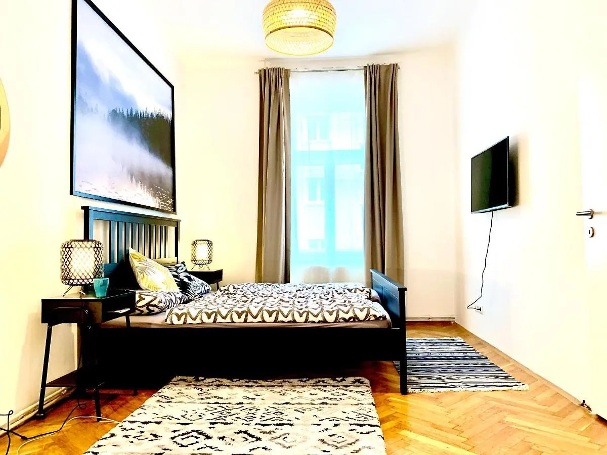 Urban City Retreat - By Nahuen Suites Graz
